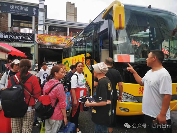 新作風(fēng)煥發(fā)新氣象 新?lián)?dāng)展現(xiàn)新作為—潤(rùn)華旅游客運(yùn)公司工作紀(jì)實(shí)(七)